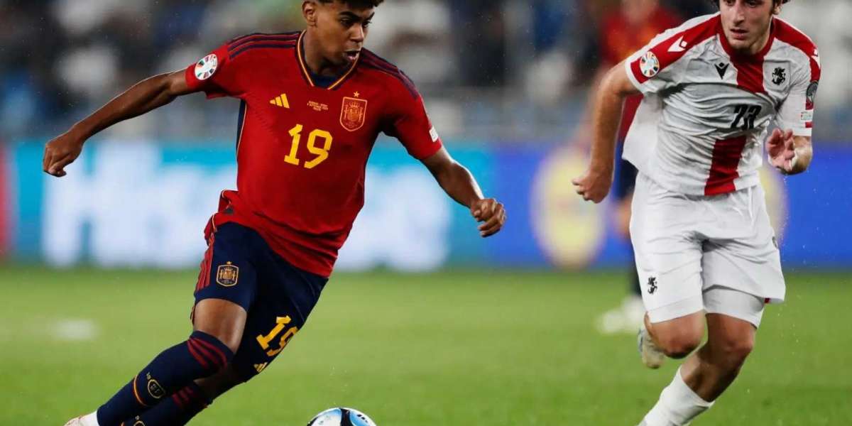 Spanien dominerar Georgien med 7-1: Unga talanger glänser i kvalet till Euro 2024